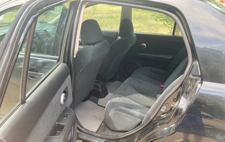 Nissan Tiida, 2010 год, 650 000 рублей, 4 фотография
