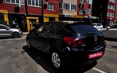 Opel Astra J, 2011 год, 870 000 рублей, 6 фотография