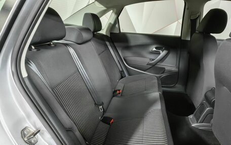 Volkswagen Polo VI (EU Market), 2011 год, 583 000 рублей, 12 фотография