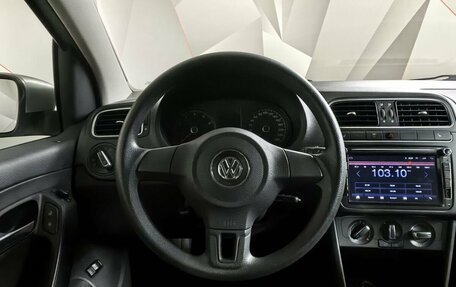 Volkswagen Polo VI (EU Market), 2011 год, 583 000 рублей, 15 фотография