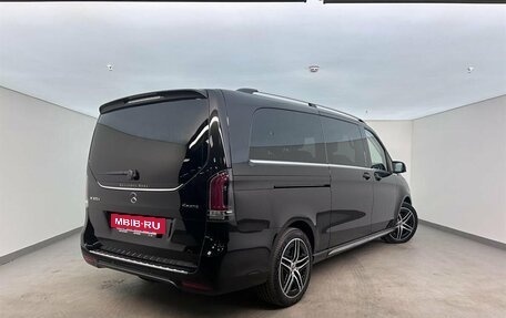 Mercedes-Benz V-Класс, 2025 год, 14 200 000 рублей, 2 фотография