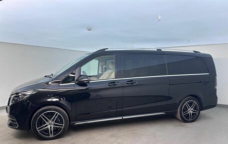 Mercedes-Benz V-Класс, 2025 год, 14 200 000 рублей, 5 фотография