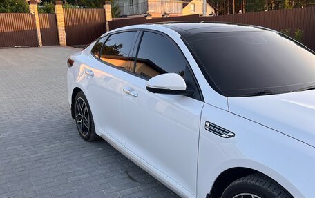 KIA Optima IV, 2019 год, 2 300 000 рублей, 5 фотография