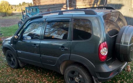 Chevrolet Niva I рестайлинг, 2014 год, 630 000 рублей, 2 фотография