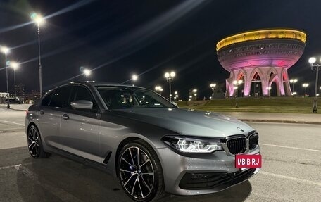 BMW 5 серия, 2019 год, 3 300 000 рублей, 5 фотография