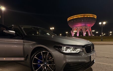 BMW 5 серия, 2019 год, 3 300 000 рублей, 21 фотография