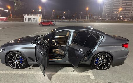 BMW 5 серия, 2019 год, 3 300 000 рублей, 12 фотография