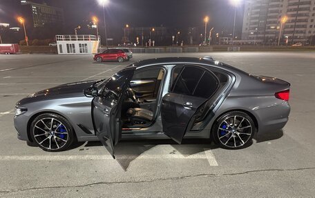 BMW 5 серия, 2019 год, 3 300 000 рублей, 14 фотография