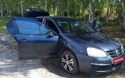Volkswagen Jetta VI, 2010 год, 650 000 рублей, 1 фотография
