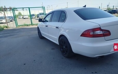 Skoda Superb III рестайлинг, 2012 год, 1 150 000 рублей, 1 фотография