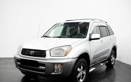 Toyota RAV4, 2001 год, 575 000 рублей, 1 фотография