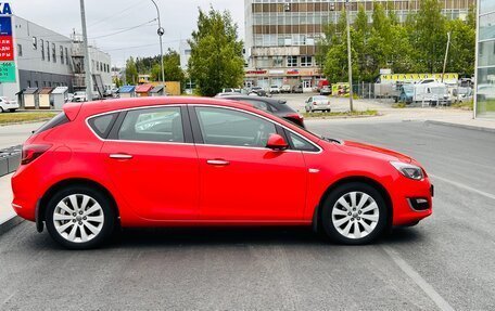 Opel Astra J, 2013 год, 1 430 000 рублей, 2 фотография
