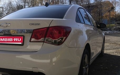 Chevrolet Cruze II, 2012 год, 900 000 рублей, 10 фотография