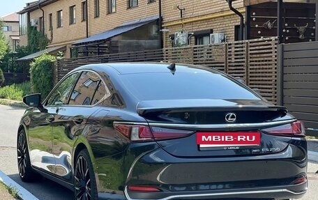 Lexus ES VII, 2022 год, 4 040 000 рублей, 5 фотография