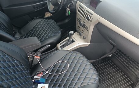 Opel Astra H, 2008 год, 700 000 рублей, 11 фотография