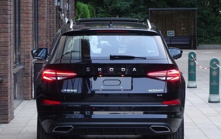 Skoda Kodiaq I, 2023 год, 4 200 000 рублей, 8 фотография