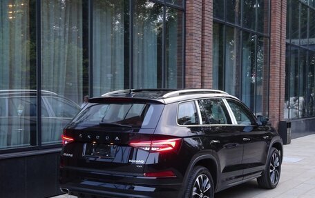 Skoda Kodiaq I, 2023 год, 4 200 000 рублей, 9 фотография