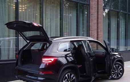 Skoda Kodiaq I, 2023 год, 4 200 000 рублей, 11 фотография