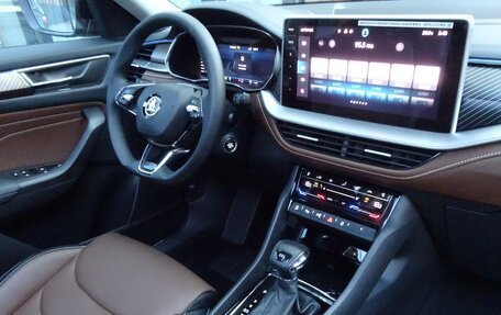 Skoda Kodiaq I, 2023 год, 4 200 000 рублей, 32 фотография