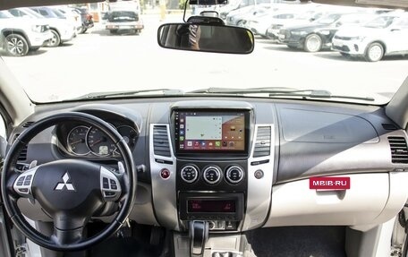 Mitsubishi Pajero Sport II рестайлинг, 2014 год, 1 480 000 рублей, 12 фотография