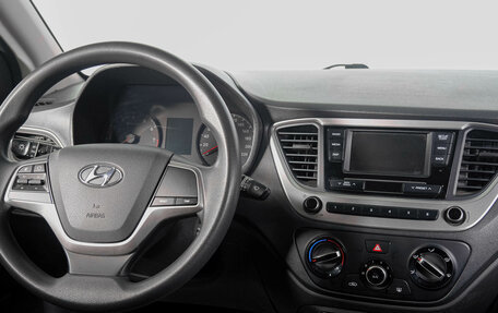 Hyundai Solaris II рестайлинг, 2019 год, 1 149 000 рублей, 12 фотография