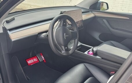 Tesla Model Y I, 2023 год, 4 630 000 рублей, 6 фотография
