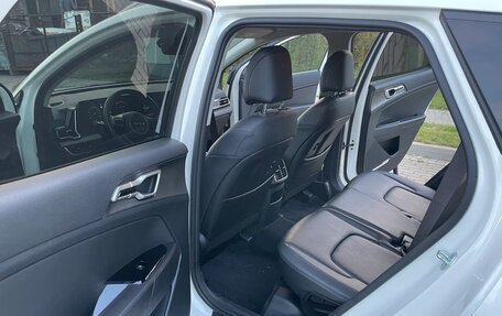 KIA Sportage IV рестайлинг, 2022 год, 2 640 000 рублей, 11 фотография