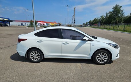 Hyundai Solaris II рестайлинг, 2017 год, 950 000 рублей, 10 фотография