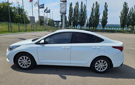 Hyundai Solaris II рестайлинг, 2017 год, 950 000 рублей, 14 фотография