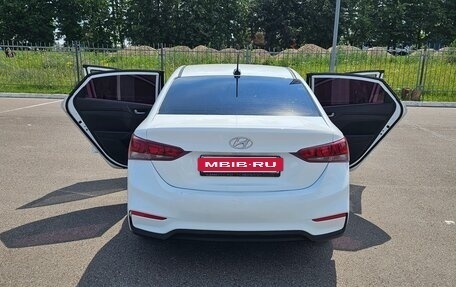 Hyundai Solaris II рестайлинг, 2017 год, 950 000 рублей, 17 фотография