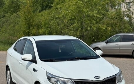 KIA Rio III рестайлинг, 2015 год, 1 050 000 рублей, 2 фотография