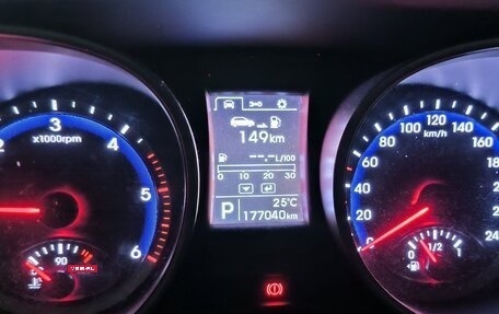 Hyundai Santa Fe III рестайлинг, 2013 год, 1 360 000 рублей, 16 фотография