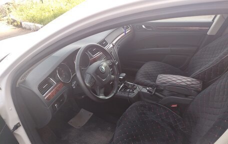 Skoda Superb III рестайлинг, 2012 год, 1 150 000 рублей, 7 фотография