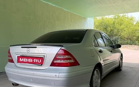 Mercedes-Benz C-Класс, 2001 год, 420 000 рублей, 4 фотография