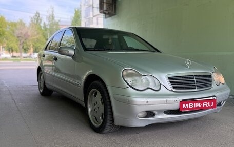 Mercedes-Benz C-Класс, 2001 год, 420 000 рублей, 2 фотография