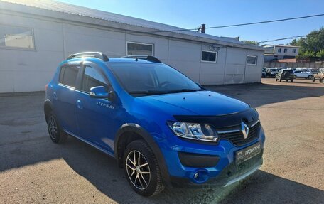 Renault Sandero II рестайлинг, 2017 год, 979 000 рублей, 3 фотография