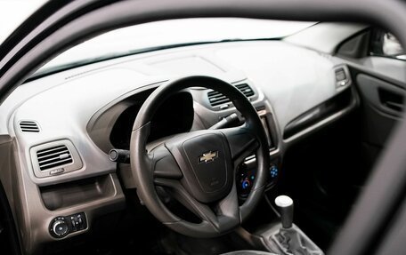 Chevrolet Cobalt II, 2013 год, 929 000 рублей, 10 фотография