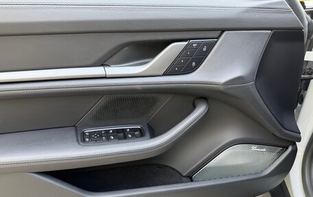 Porsche Taycan I, 2022 год, 13 900 000 рублей, 7 фотография