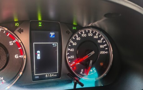 Toyota Hilux VIII, 2022 год, 7 300 000 рублей, 10 фотография