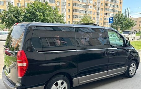 Hyundai Grand Starex Grand Starex I рестайлинг 2, 2010 год, 1 280 000 рублей, 10 фотография