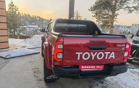 Toyota Hilux VIII, 2022 год, 7 300 000 рублей, 4 фотография