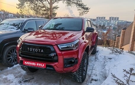 Toyota Hilux VIII, 2022 год, 7 300 000 рублей, 12 фотография