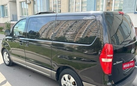 Hyundai Grand Starex Grand Starex I рестайлинг 2, 2010 год, 1 280 000 рублей, 9 фотография