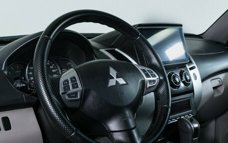 Mitsubishi Pajero Sport II рестайлинг, 2011 год, 1 440 000 рублей, 14 фотография