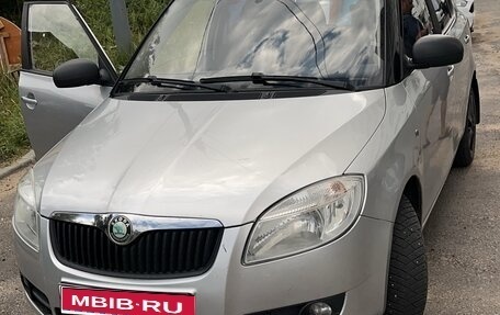 Skoda Fabia II, 2008 год, 350 000 рублей, 1 фотография