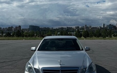 Mercedes-Benz E-Класс, 2011 год, 2 200 000 рублей, 1 фотография