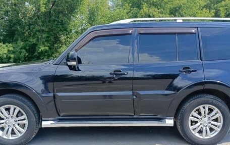 Mitsubishi Pajero IV, 2010 год, 1 560 000 рублей, 6 фотография