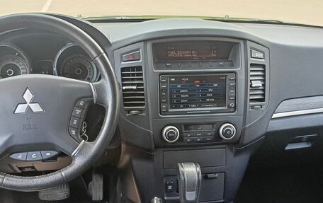 Mitsubishi Pajero IV, 2010 год, 1 560 000 рублей, 8 фотография