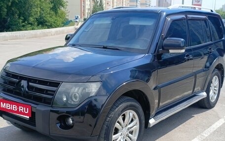 Mitsubishi Pajero IV, 2010 год, 1 560 000 рублей, 2 фотография