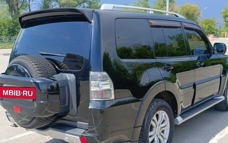 Mitsubishi Pajero IV, 2010 год, 1 560 000 рублей, 3 фотография